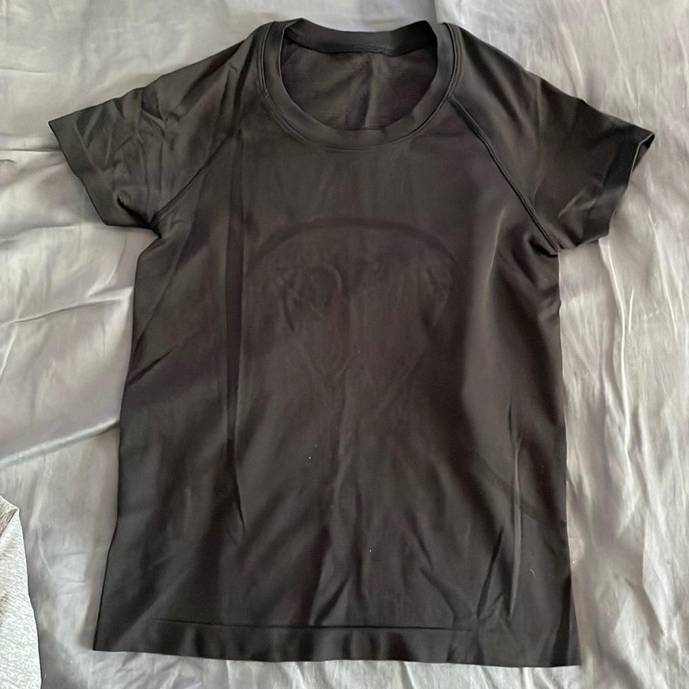 Swiftly Tech Short Sleeve Shirt 2.0 Race Length